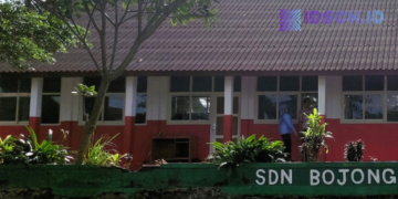 Mendikdasmen Tinjau Revitalisasi Sekolah dan Program Makan Bergizi Gratis di Kabupaten Bogor