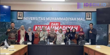 Guru SD Muhammadiyah 9 Malang Naik Level Literasi Puisi Lewat Pendampingan Berbasis AI