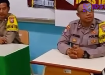 Polsek Simokerto Berikan Sosialisasi Keselamatan Berkendara kepada Siswa SPENPATSA