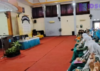 MGMP Bahasa Inggris Sidoarjo Hadirkan Relawan Amerika untuk Motivasi Peserta English Olympiad 2026