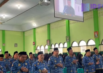 Tujuh Guru MTsN 2 Kebumen Naik Jenjang Jabatan Bersama 99 PNS Kemenag