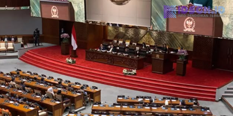 Hetifah: Kesejahteraan dan Perlindungan Guru Kunci Mutu Pendidikan Nasional