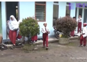 Siswi SD Korban Banjir Lahar Semeru Masih Trauma, Guru Prioritaskan Pemulihan Mental