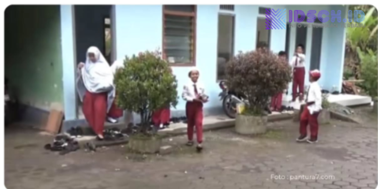 Siswi SD Korban Banjir Lahar Semeru Masih Trauma, Guru Prioritaskan Pemulihan Mental