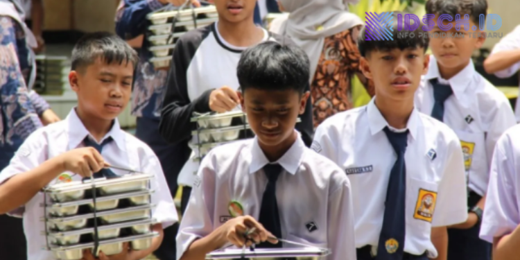 BGN Hentikan Sementara 43 SPPG, Pastikan Standar Mutu Program MBG Terjaga