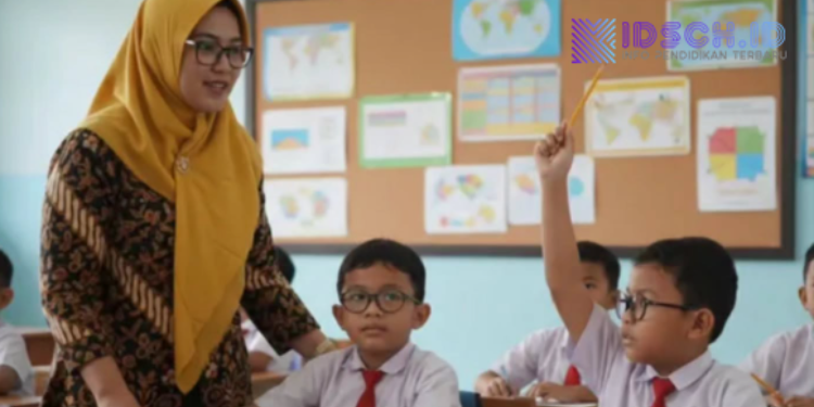 Kabar Baik 2026: Tunjangan Guru Non-ASN Naik, Anggaran Rp14 Triliun Disiapkan