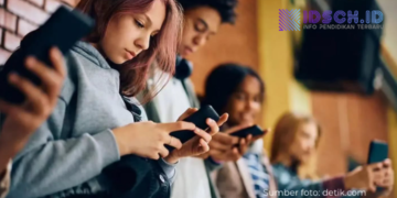 Aturan Baru Media Sosial untuk Remaja Mulai Berlaku Maret 2026