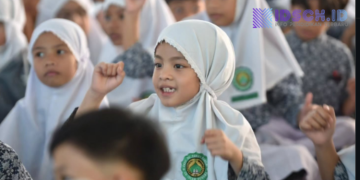 Kemendikdasmen Ajak Orang Tua Luangkan #SatuJamBerkualitas Bersama Anak