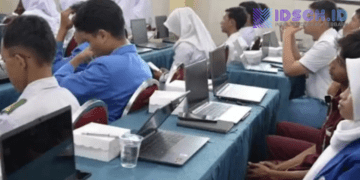 Aturan Gadget Sekolah Jatim 2026 Mulai Uji Coba