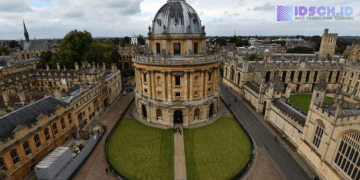 25 Universitas Terbaik di Inggris 2026, Oxford Teratas