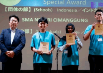 Tim Fotografi SMAN Cimanggung Raih Penghargaan Internasional di Jepang