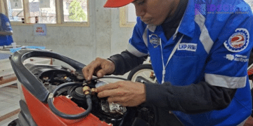 Lulusan SMK di Cianjur Buka Bengkel Sendiri Berkat Program PKW Kemendikdasmen